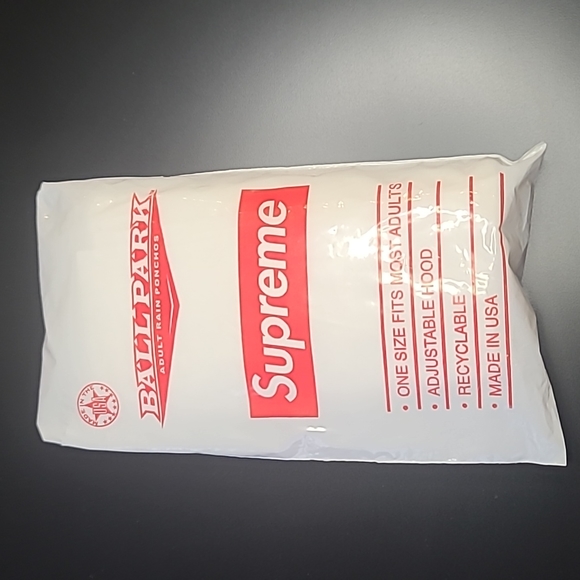 Supreme Ballpark Poncho - Picture 1 of 2